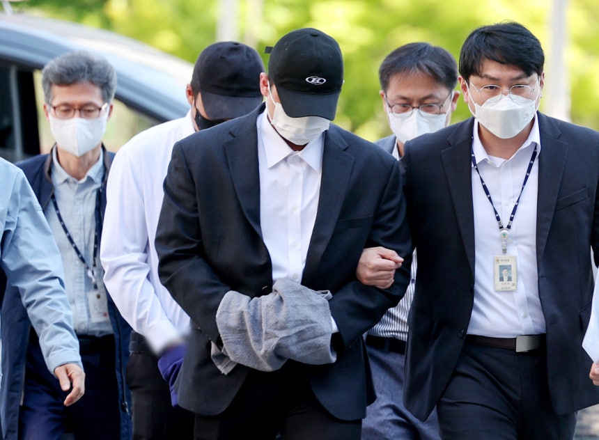 [속보] ‘김창민 감독 사망 사건’ 피의자 2명 구속기소…살인죄 적용