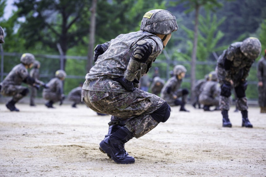 “전역 목돈 2천만원 시대의 그늘”…군인 대부업 대출 444억원