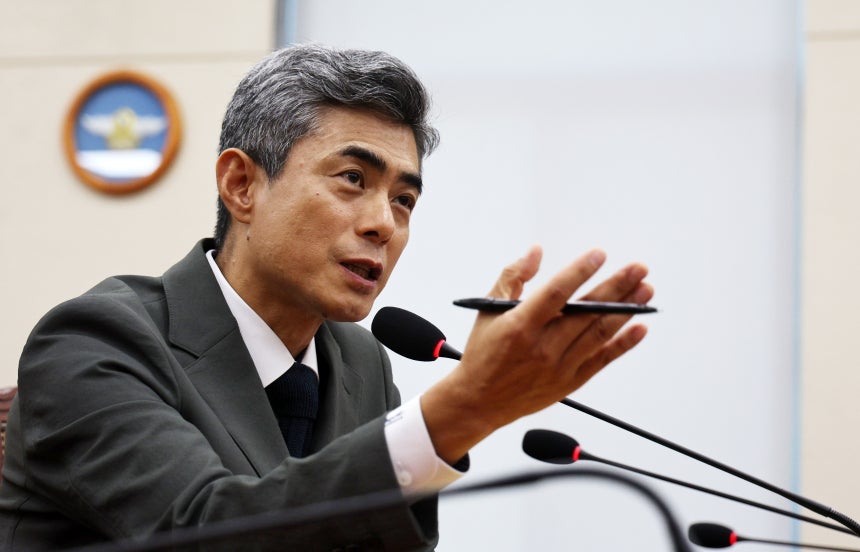 [속보] "아들 7억 상가, 해외 전쟁 중이라 몰랐다"… 강신철, '철거민 특공' 위장전입까지 뭇매