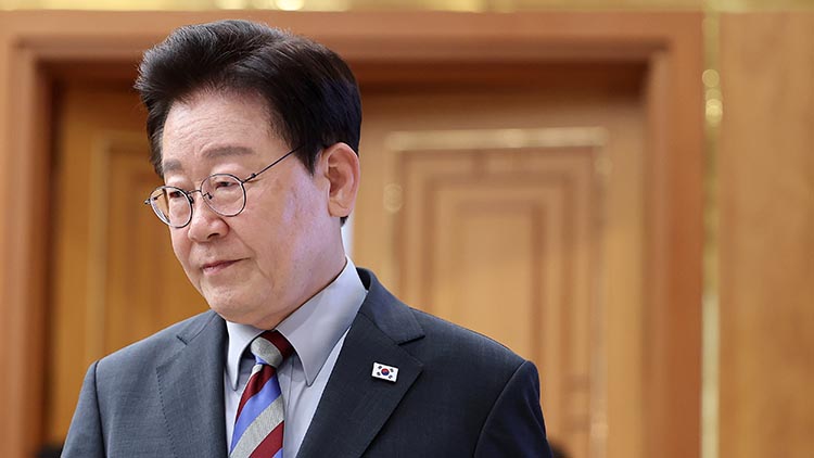 李대통령 지지율 35.8%…서울·30대 '부정' 70% 넘어 [한길리서치]