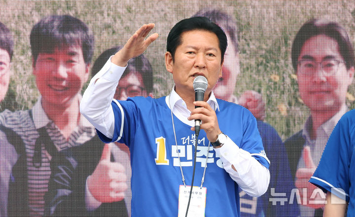 공식 선거운동 첫날…정청래 "내란 심판" 장동혁 "정권 심판"