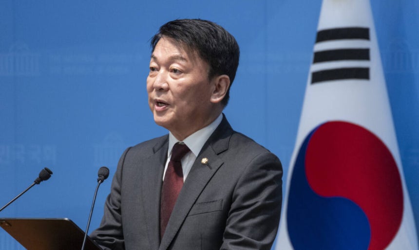 [속보] 안철수 “北포로 비공개 합의내역 공개하라…누가 거짓말하나 밝혀야”