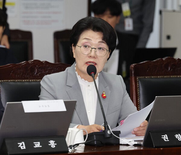 학교 앞 ‘엑셀방송’ 스튜디오 입주 막는다…권향엽, ‘사이버 룸살롱’ 방지법 발의