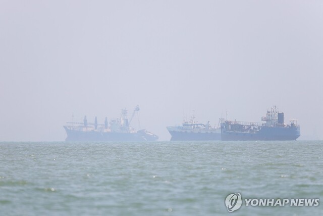 [속보]트럼프 “이란과 종전·비핵화 합의 14일 서명…서명 직후 호르무즈 해협은 모두에게 개방”