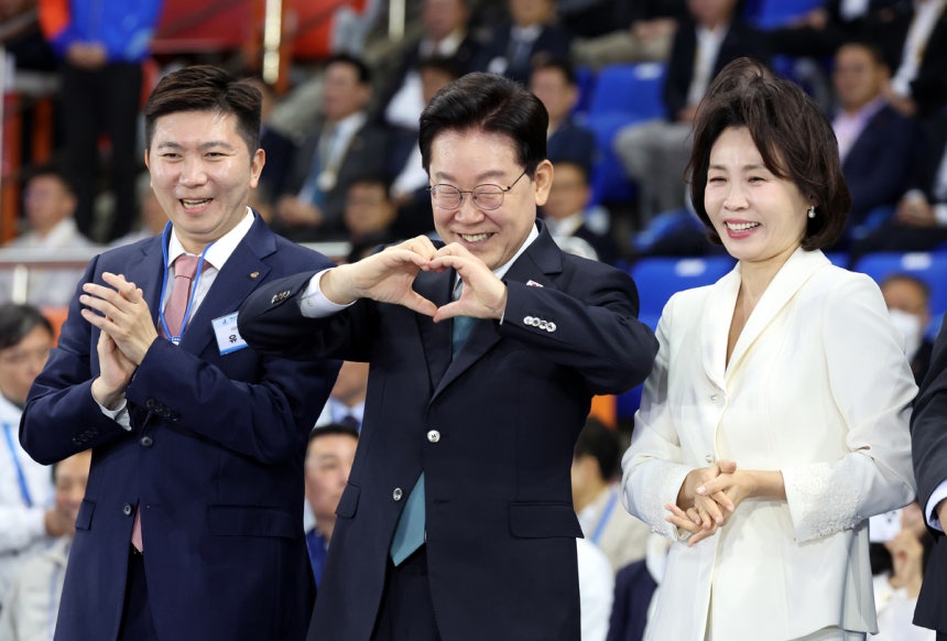 [속보] 민주 “제주공항 지연이 대통령 전용기 탓? 사실부터 확인하라”