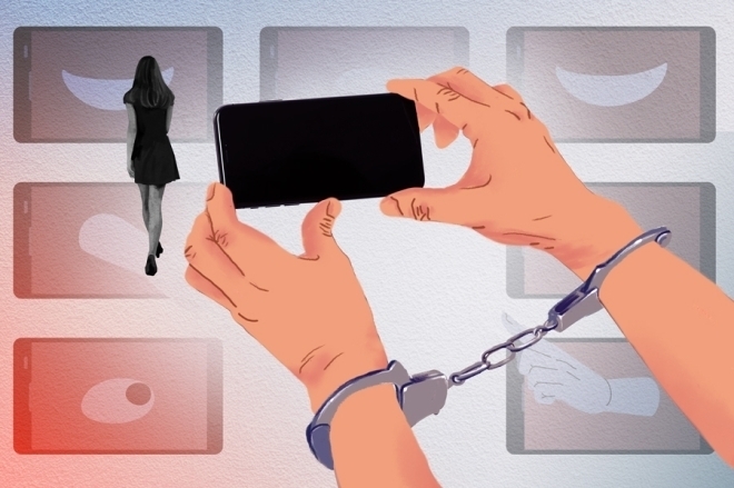 [속보] 머리 묶고 화장한 20대 남성, 女탈의실 들어가 ‘몰카’…현행범 체포
