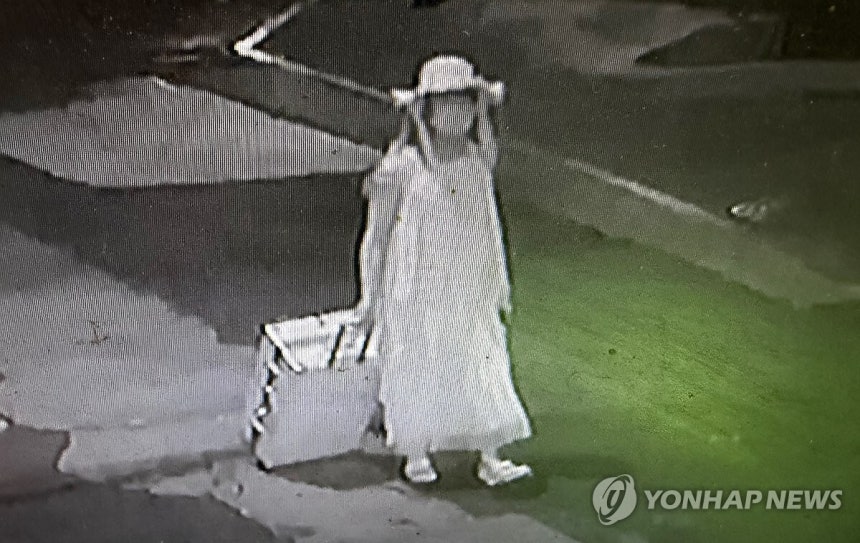 [속보] 경찰, 중국인 대학 강사에 살해된 ‘中유학생’ 시신 추가 수습
