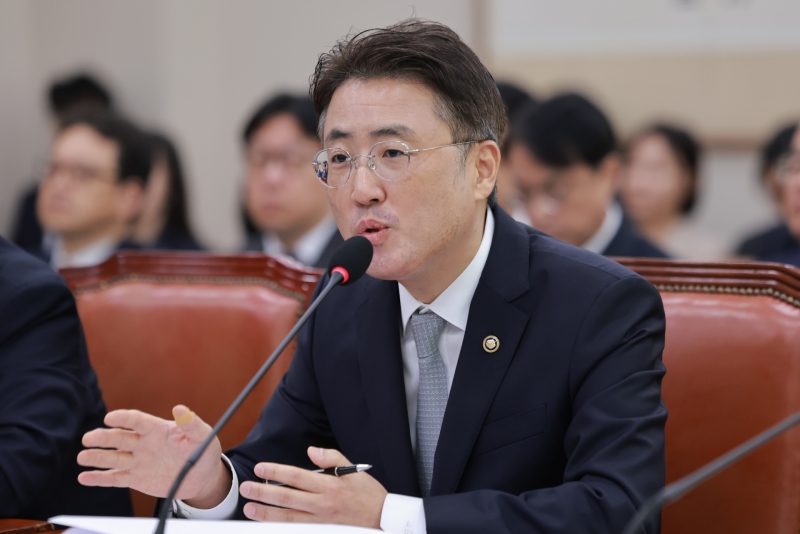 [속보]이진수 법무차관 "법무부, 李대통령 사건 공소취소 명령 의사 없다"
