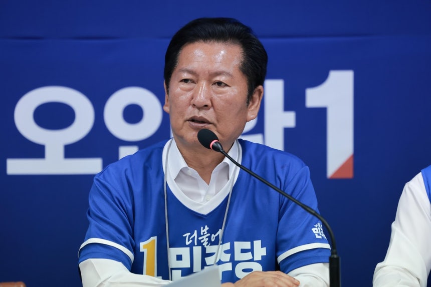 [속보] 정청래 “주식 계좌에 1000만원 갖고 있던 사람들 평균 3000만원 됐을 것”