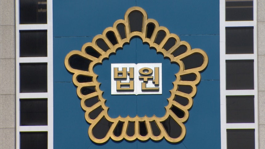 [속보] 직장 화장실서 출산한 아기 쓰레기통에 버린 20대 징역 2년...아기는 생존
