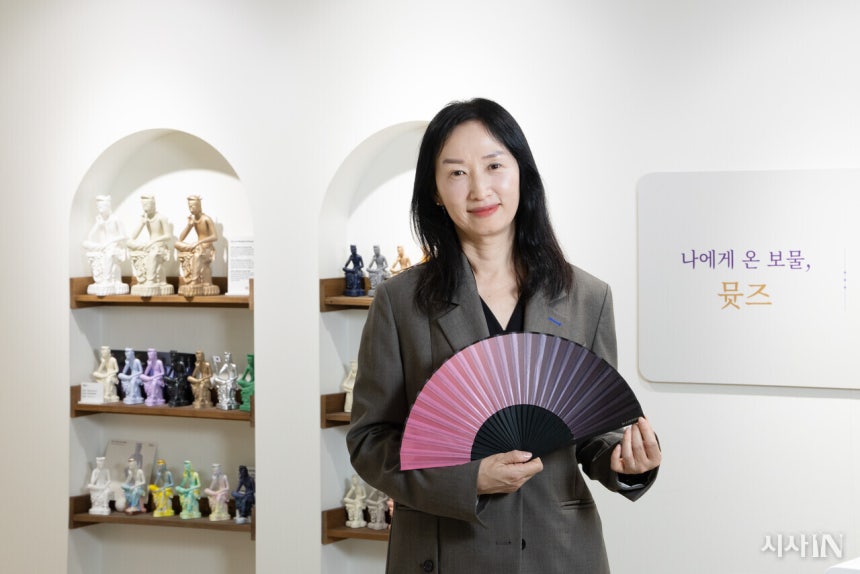 <오늘의 감각>을 펴낸 김미경 국립박물관문화재단 상품사업본부장. 국립중앙박물관 ‘뮷즈’ 기획 이야기를 담았다. ©김흥구