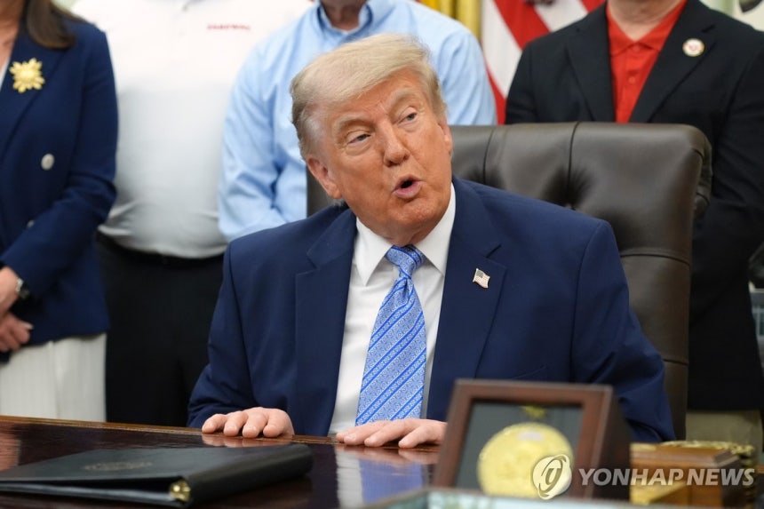 내부반발봉착 트럼프 이란에 요구높이나…아브라함협정 '강매'도(종합)