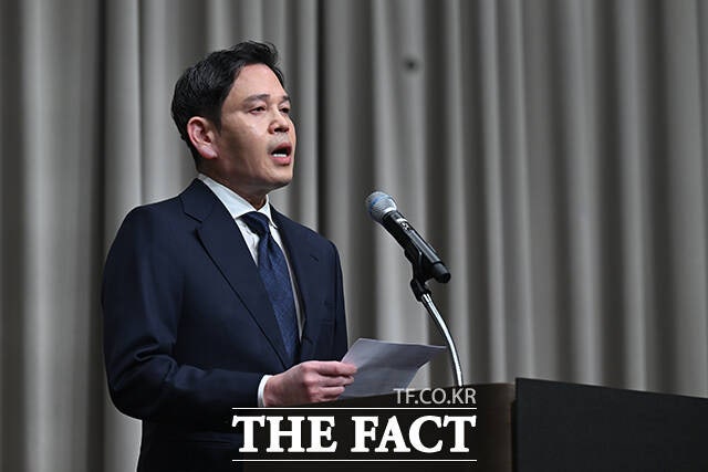 '정용진 처벌' 원하는 유족들 …피해자 특정성·공모 입증 관건