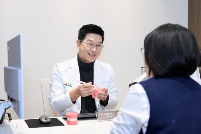 치간칫솔, ‘들어가기만 하면 된다’는 오해… 크기와 사용법 모두 중요