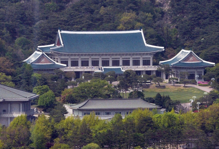 靑 “농지 전수 조사로 불안 발생... 추석 전 조치 방향·계획 발표”