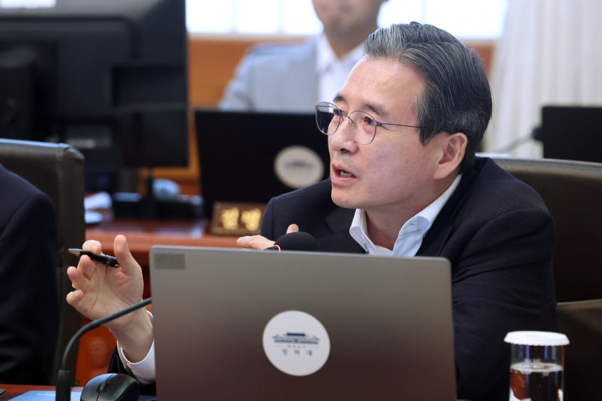 김용범 청와대 정책실장은 AI 시대 국가가 ‘생산 플랫폼’ 역할을 해야 한다고 본다.©청와대통신사진기자단