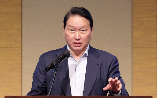 최태원 “일본에 반도체 공장 설립 검토”…SK, 합작공장은 부인