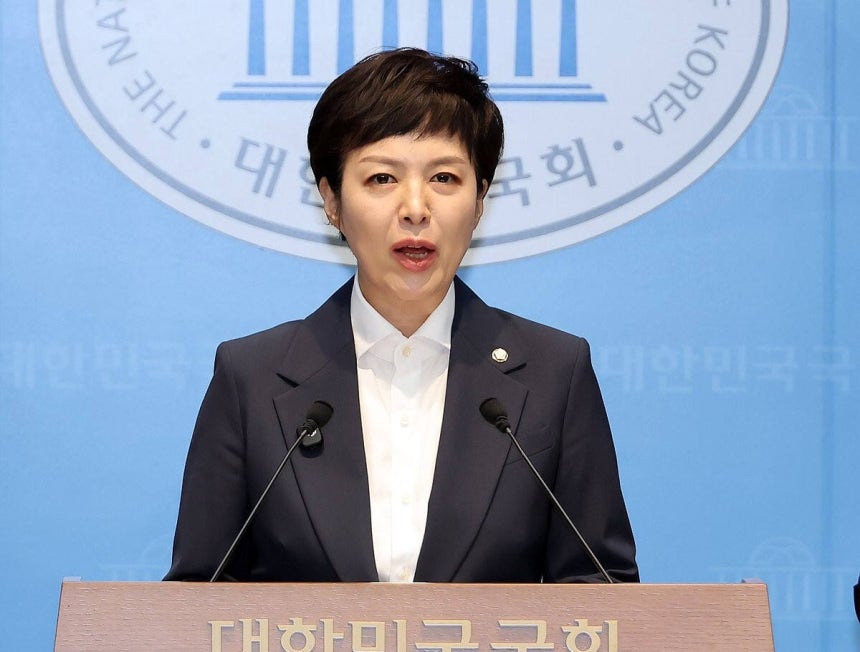 [속보] 김은혜 “文정부서 부동산 정책 비판 전문가 불법 사찰” 의혹 제기
