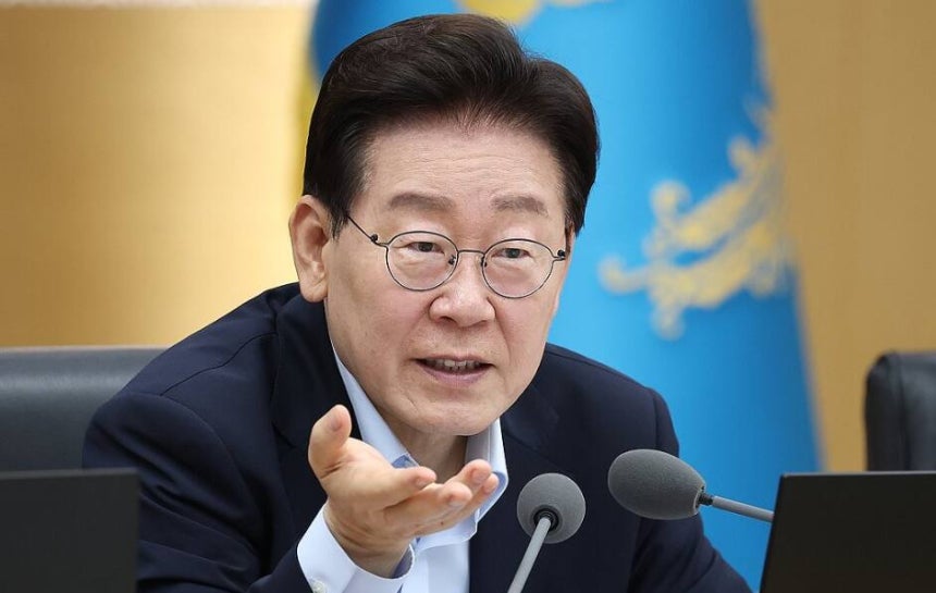 이재명 대통령이 11일 정부세종청사에서 열린 국무회의에서 발언하고 있다. 연합뉴스