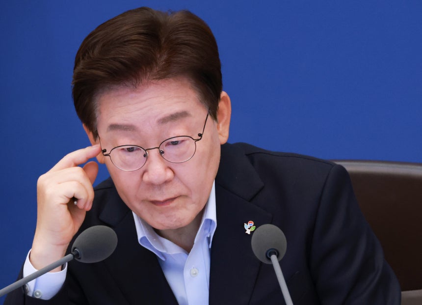 [속보] 李대통령 “선관위 부정부패·예산낭비·채용비리 필요하면 다 수사”