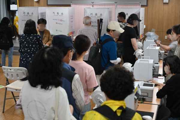 [속보] 환수해야 할 선거비용 236억 못 거둔 선관위…35억은 회수 불가