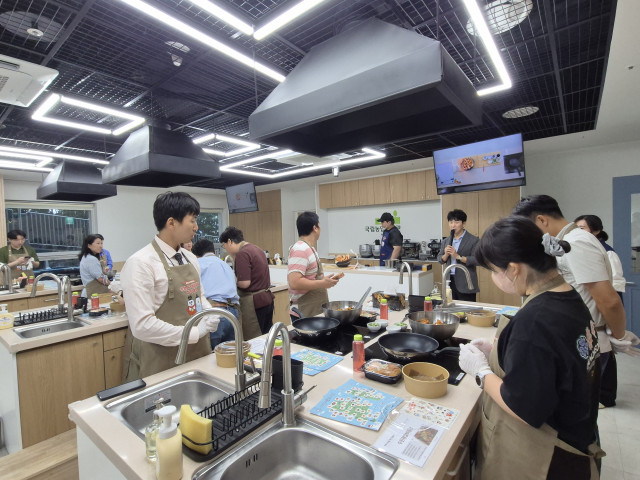 수원 치킨벨트 참여자들