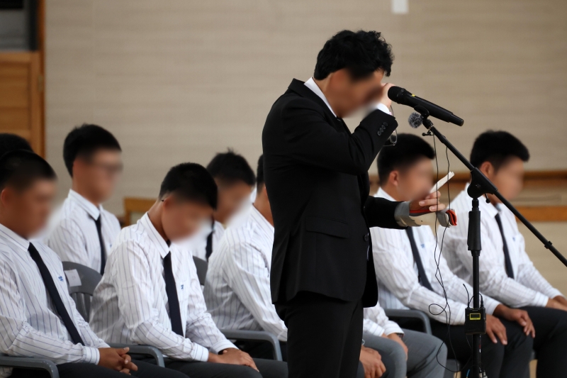 ▲광주일고에 사과하는 배재고[연합뉴스]