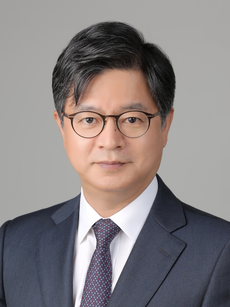 청와대, 신임 홍보소통수석에 성기홍 전 연합뉴스 사장 임명
