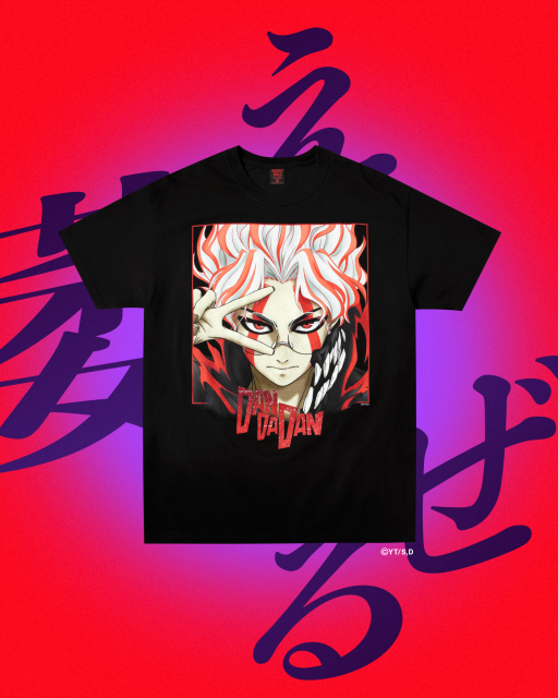 단다단(DAN DA DAN) × 긱스 룰 실크스크린 프린팅 티셔츠(GEEKS RULE SILKSCREEN PRINTING T SHIRT) ‘Okarun’(©龍幸伸／集英社·ダンダダン製作委員会)