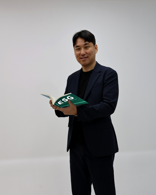 최용석 하늘ESG센터 대표. 하늘ESG센터는 경남 창원을 거점으로 2020년부터 부산·경남 등 영남권 제조·물류 기업의 에코바디스 평가 대응을 수행해 왔으며, 중견기업부터 10인 미만 소기업까지 규모별 최초 평가와 재평가 대응 경험을 쌓고 있다