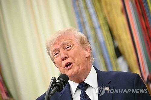 [속보]트럼프 "호르무즈 대이란 봉쇄 재개…통행 대가로 화물 20%"