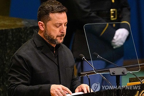 "젤렌스키, 한국서 패트리엇 못얻자 北포로 송환 공개로 보복"