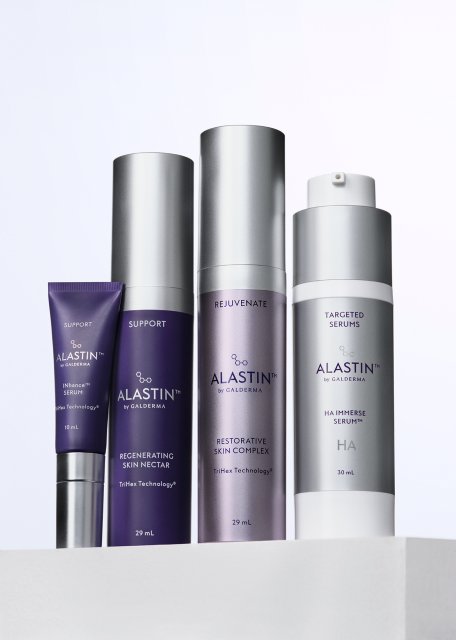 갈더마코리아가 프리미엄 스킨케어 브랜드 알라스틴(ALASTIN by Galderma)의 한국 공식 라인업 6종을 공개했다. 이번 라인업은 관리 전후 케어, 데일리 안티에이징, 타깃 솔루션 세 갈래로 구성되며, 알라스틴이 개발한 특허 기반 펩타이드 복합 기술 ‘TriHex Technology™’를 핵심으로 한다. 본 제품은 주름 기능성이 아니며, ‘안티에이징’은 노화로 인한 피부 고민(건조·탄력 저하·피부결 거침 등) 완화를 의미한다