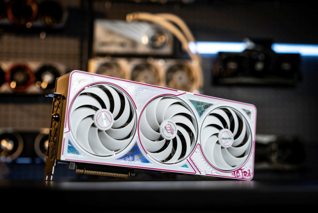 컬러풀 ‘iGame 지포스 RTX 5070 Ti ULTRA WHITE OC 16GB’ 그래픽카드